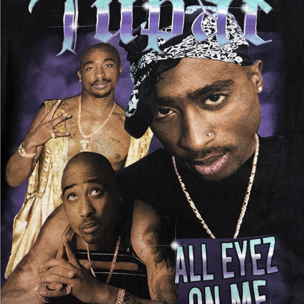 Tupac graphic tee